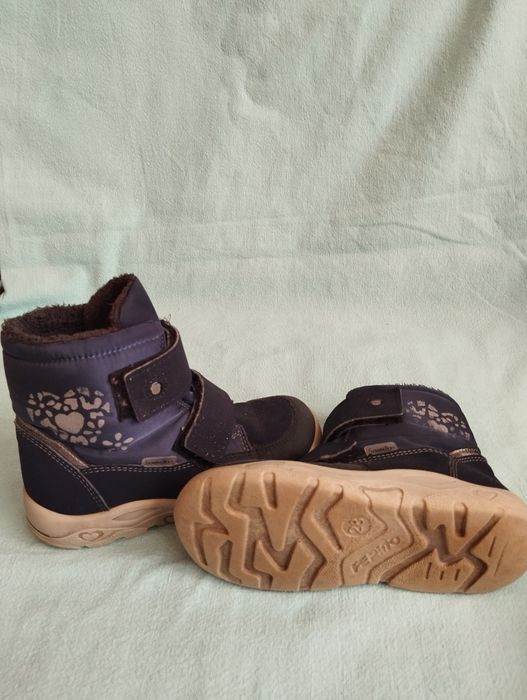 Încălțăminte fetițe - 4 perechi la 80 lei