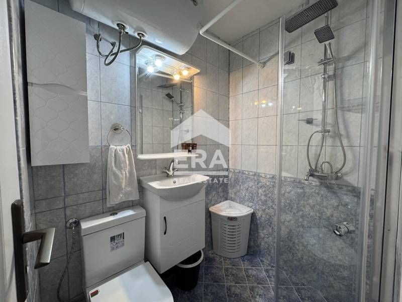 Дава се под наем Тристаен апартамент в Варна, Базар Левски - 70 кв.м за 698.19 € - Снимка #9