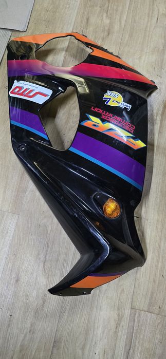 Vând carene Yamaha FZR