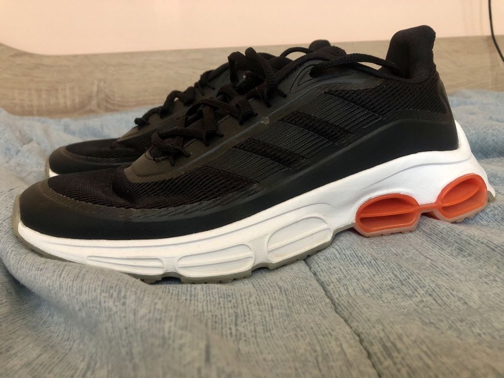 Маратонки Adidas