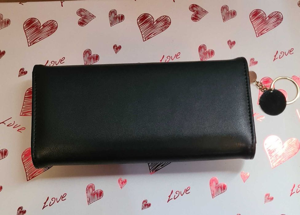 Portofel lung cu pandantiv