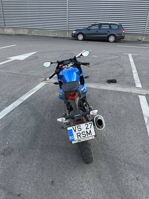 Motocicleta Suzuki gsxr 125
