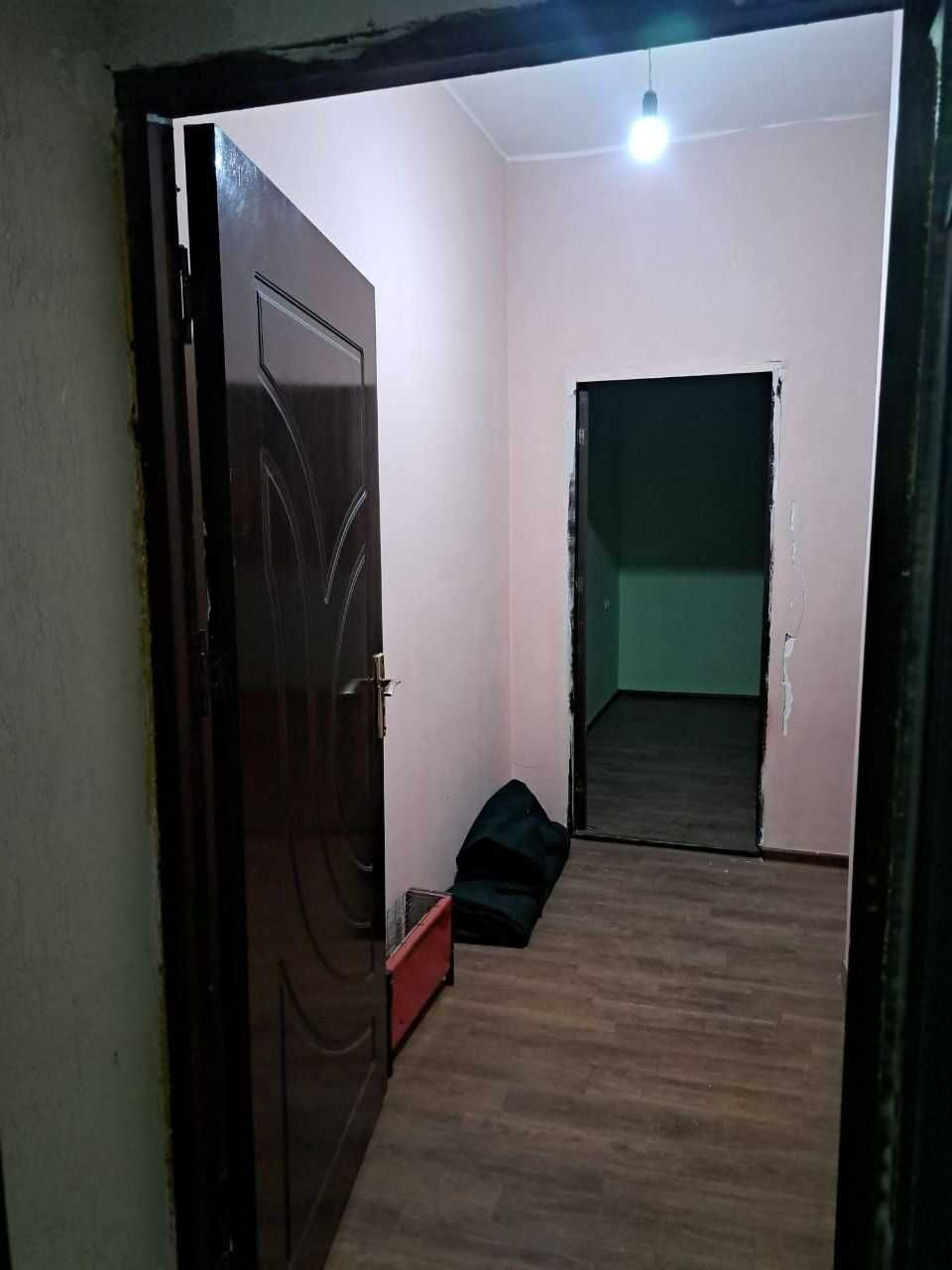 Ipoteka bo'ladi, Янги бозор, 23-мактаб, Хамроз маркет,  Навои ситида.