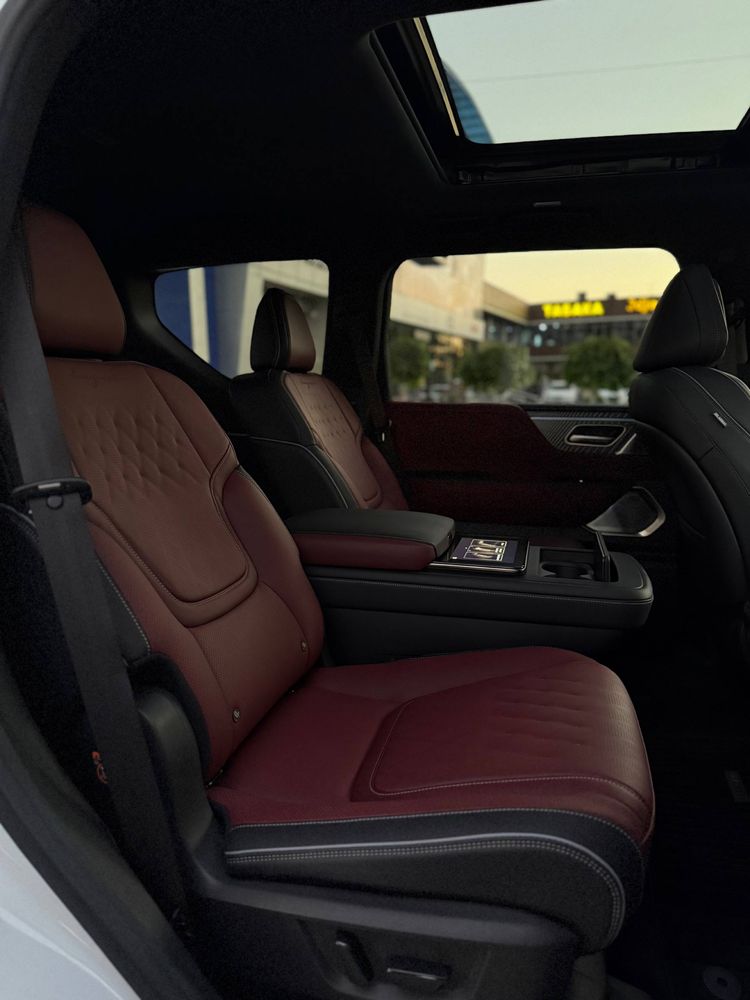 Infiniti Qx80 Autograph