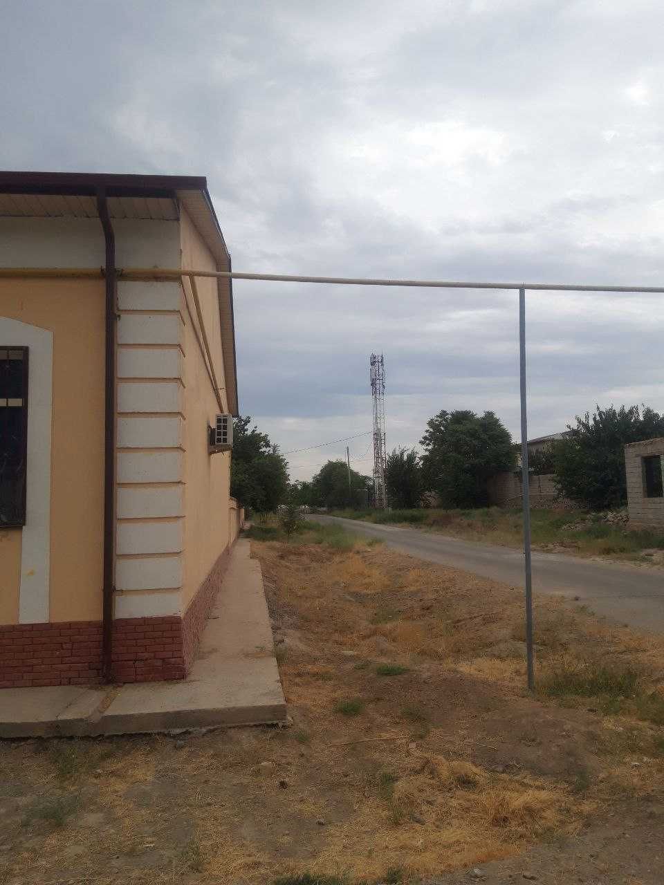 Kotedj sotiladi narpay
