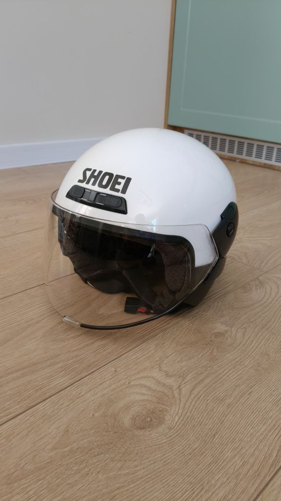 Мото каска Shoei