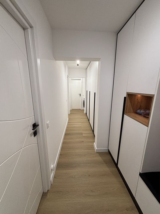 Apartament modern 3 camere complet renovat, str. Dacia, et. 2/4