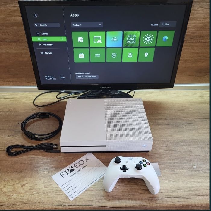 xbox one s със един джойстик