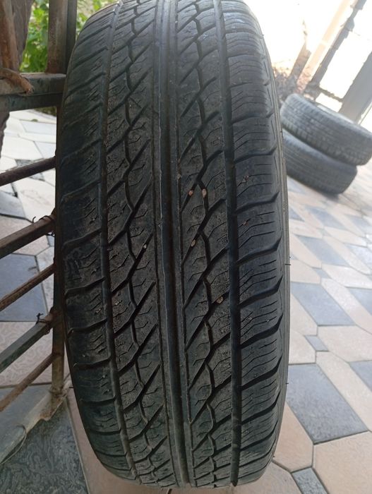 Продается шины с диском на 14, боковое зеркало и защита поддона нексия