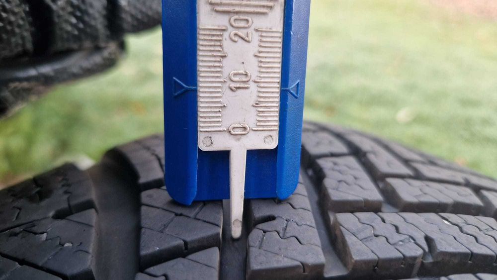 Anvelope iarna 205 60 R 16 Hankook 2024