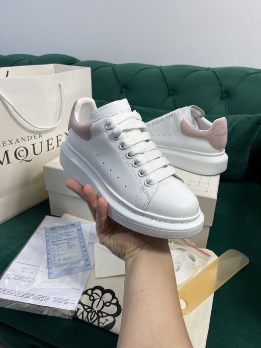 Adidasi Alexander McQueen piele naturala 100% Full Box colectie noua
