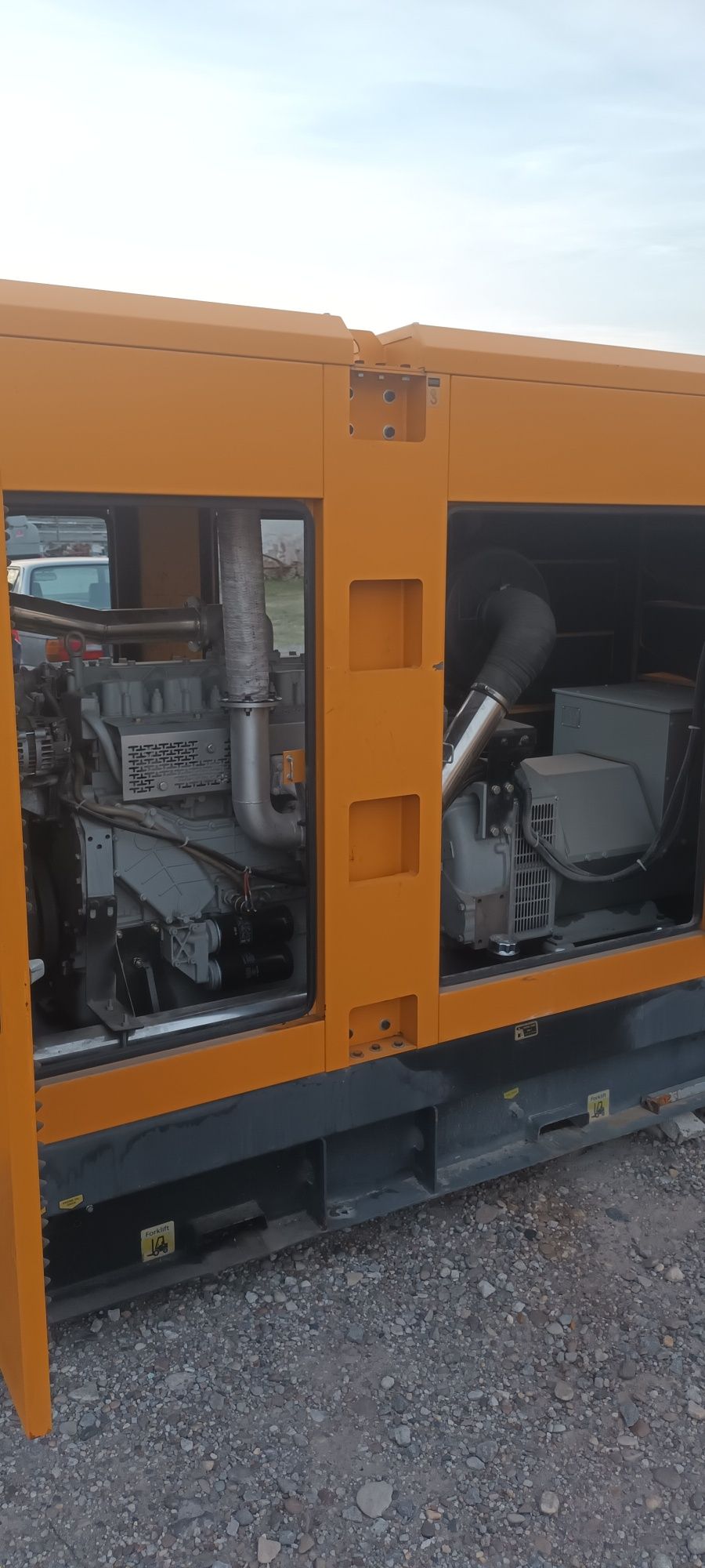 Generator curent DELLENT diesel kva225