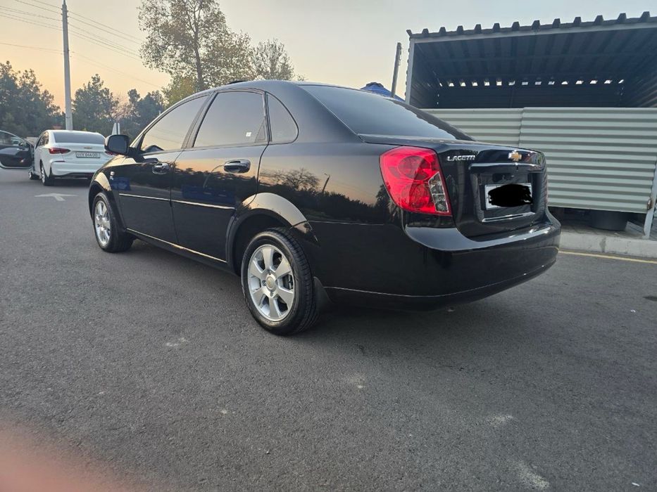 Jentra sotiladi holati yengi