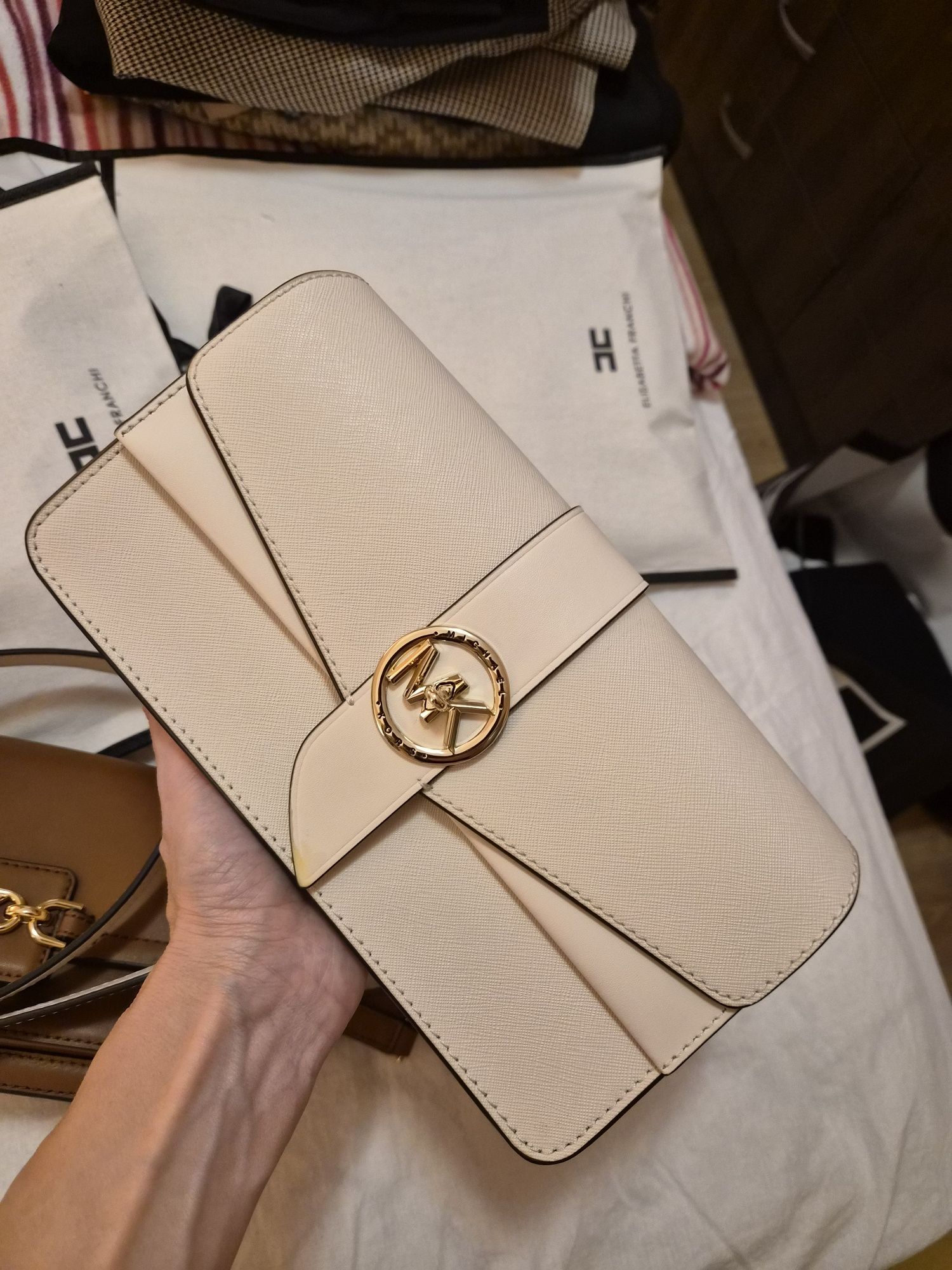 Чанти Michael kors