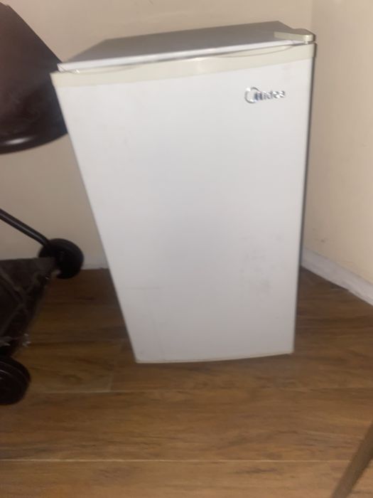 хладилник медеа medea