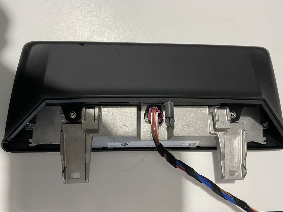 Display navigatie monitor central BMW SERIA 5 G30 G31 G38 F90