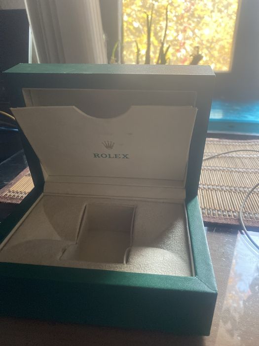 Продам коробки  часов Rolex, Omega, Patek Philippe, Tissot