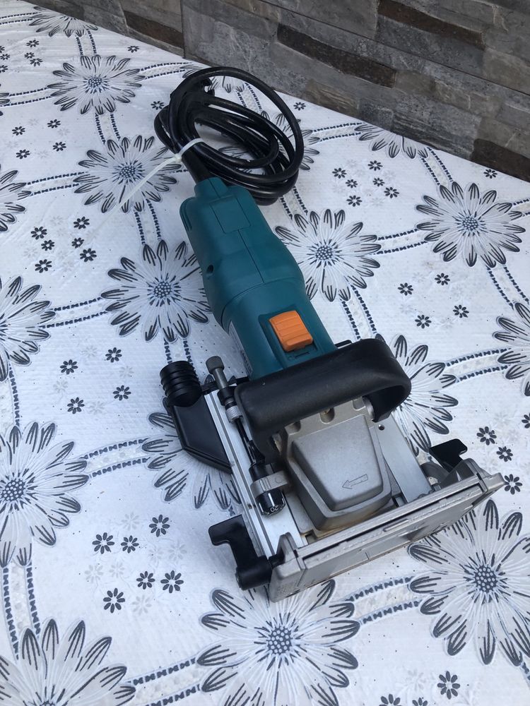 Бисквит машина AB111N, 900 W,