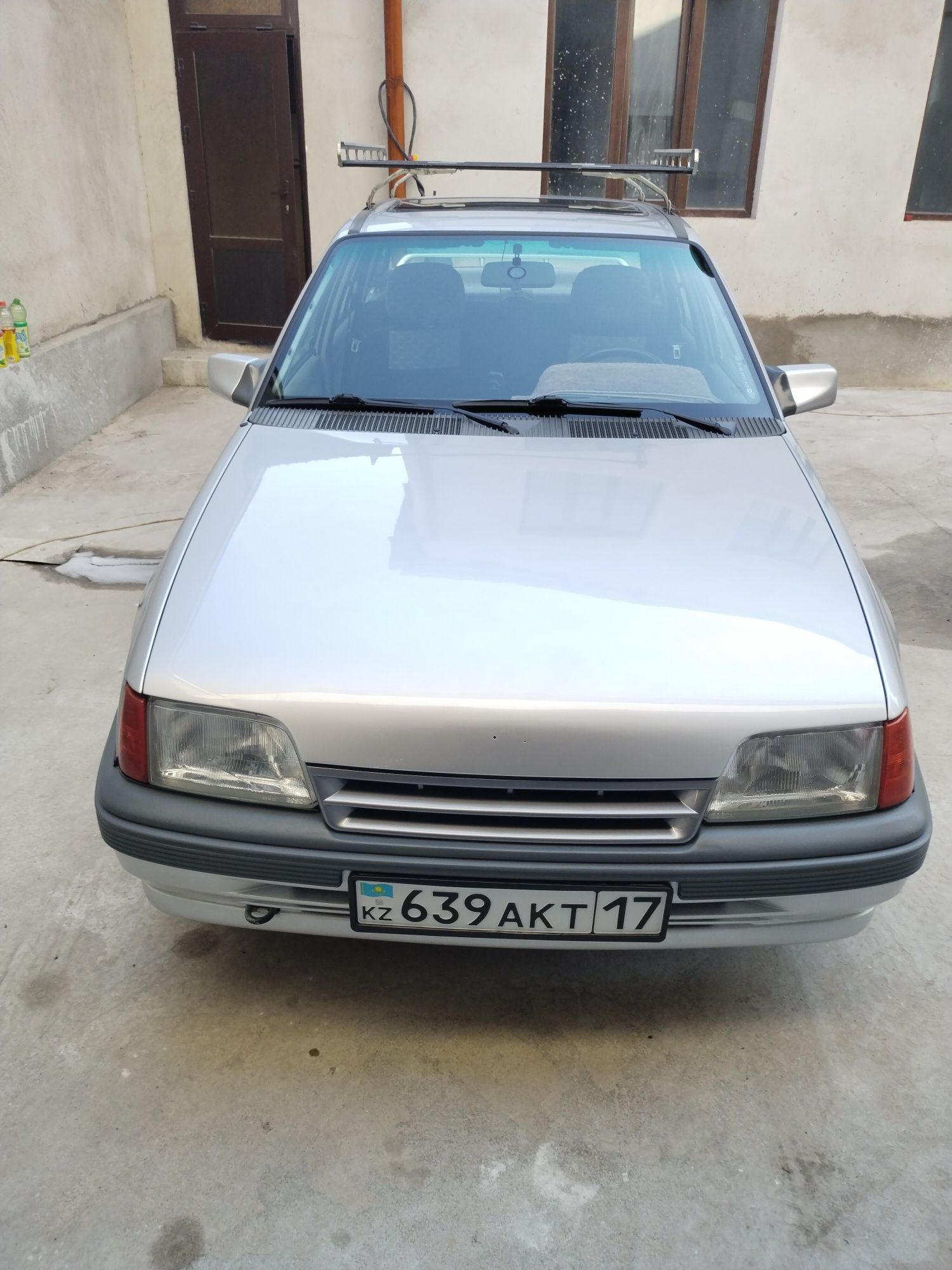 Продам Opel kadett E в отличном состоянии.