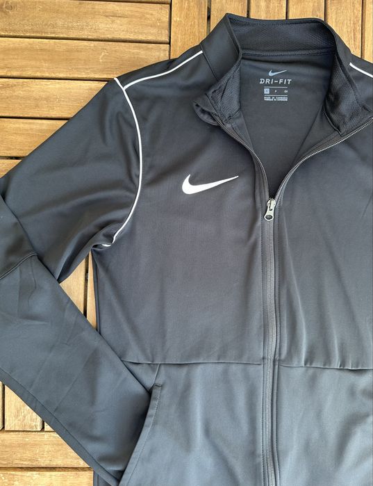 Мъжки спортен екип Nike