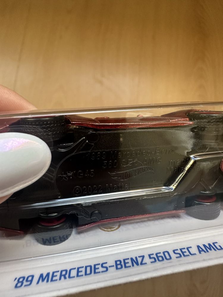 Hot Wheels ‘89 Mercedes-Benz 560 SEC AMG [Super Treasure Hunt] STH