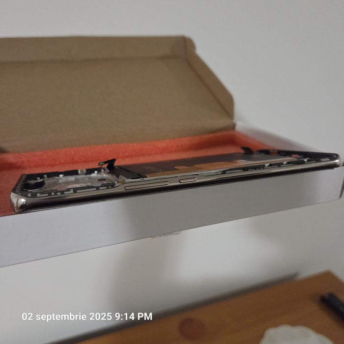 Acumulator original honor magic6 lite aproape nou si rama telefon