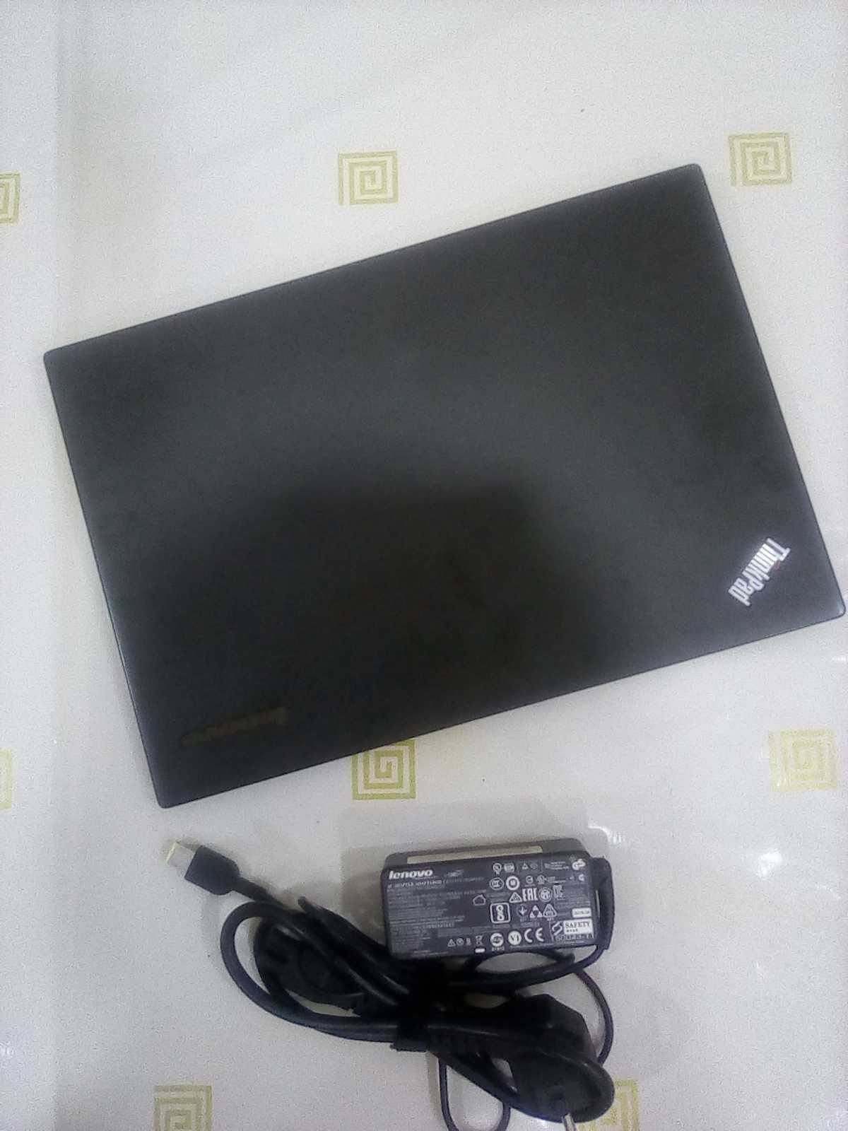 Lenovo fhincpad x1 carbon
