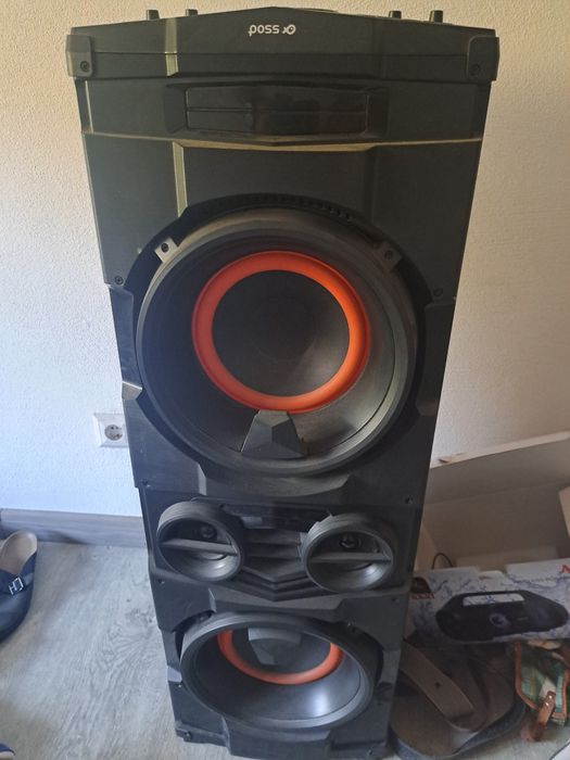 Boxă POSS pentru mai multe detali sunați la numărul de telefon