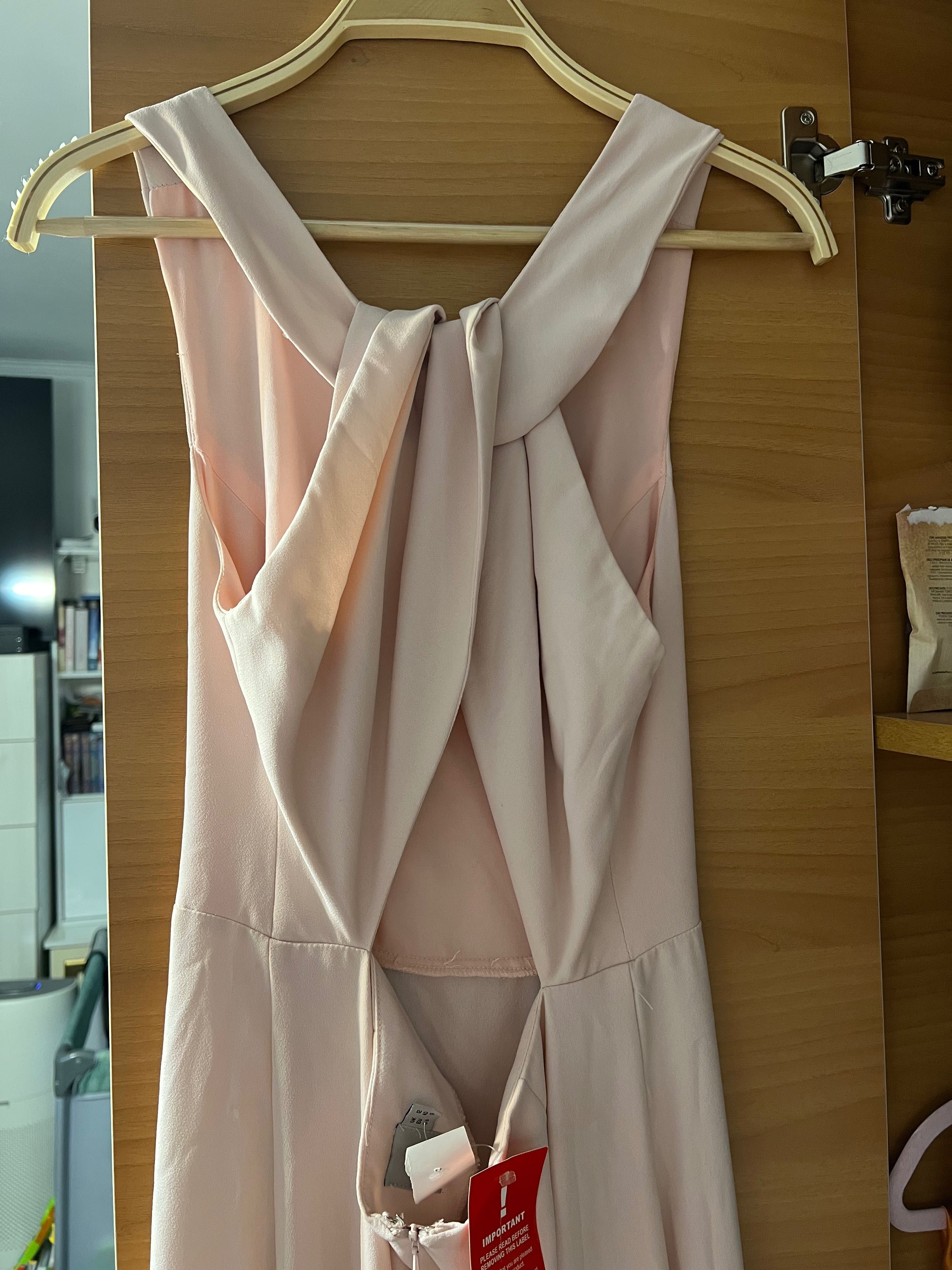 Rochie nouă Asos de ocazie roz pudră