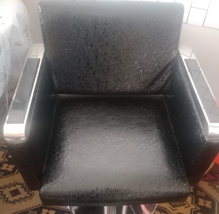 Продам парикмахерскую мойку и кресло