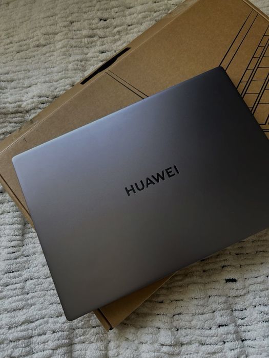 Huawei MateBook D 15 Б/у, в отличном состоянии