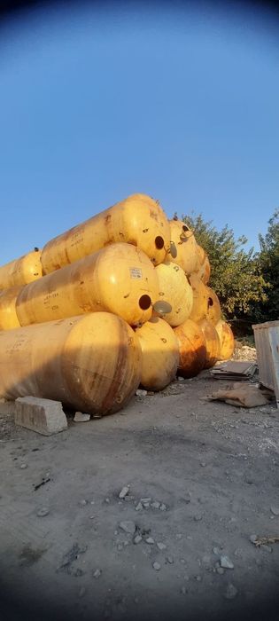 Emalni Yomkost 24 kub narxini telda kelishamiz manzil toshkent shaxar.