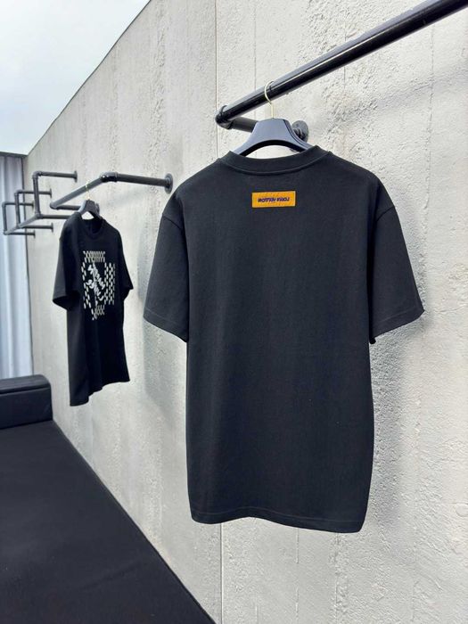 Tricou Louis Vuitton Calitate Premium