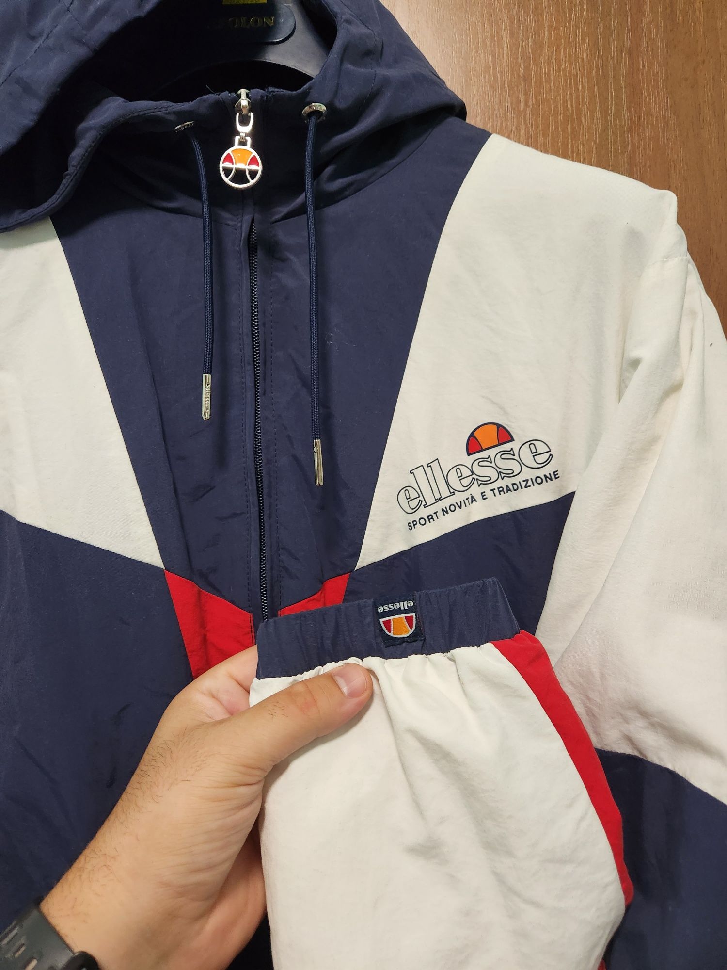 Ellesse оригинално мъжко яке / ветровка