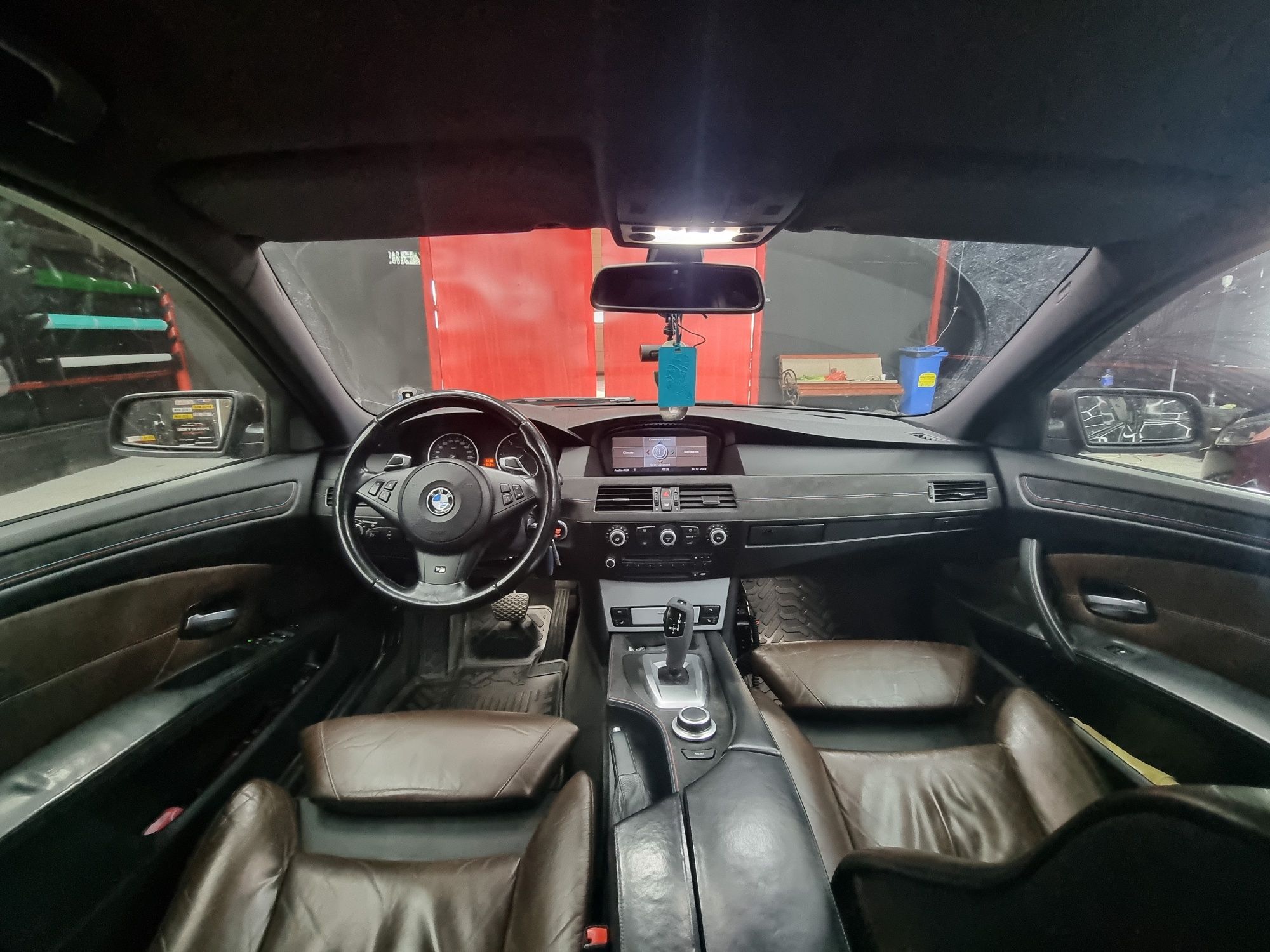Bmw e61 2.0d lci 2008 automat distributie schimbata