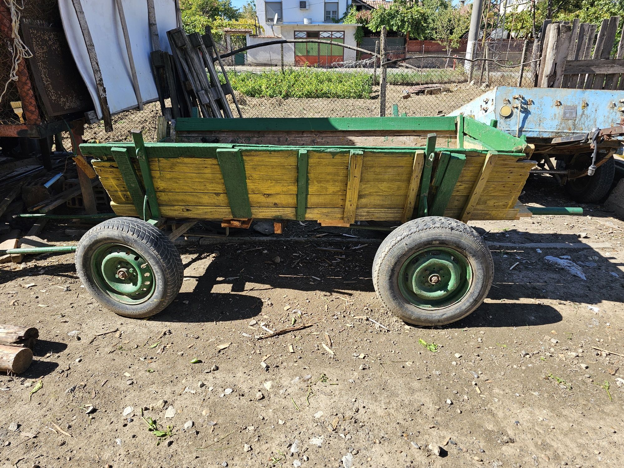 Каруца с гуми, товароносимост 1 200кг