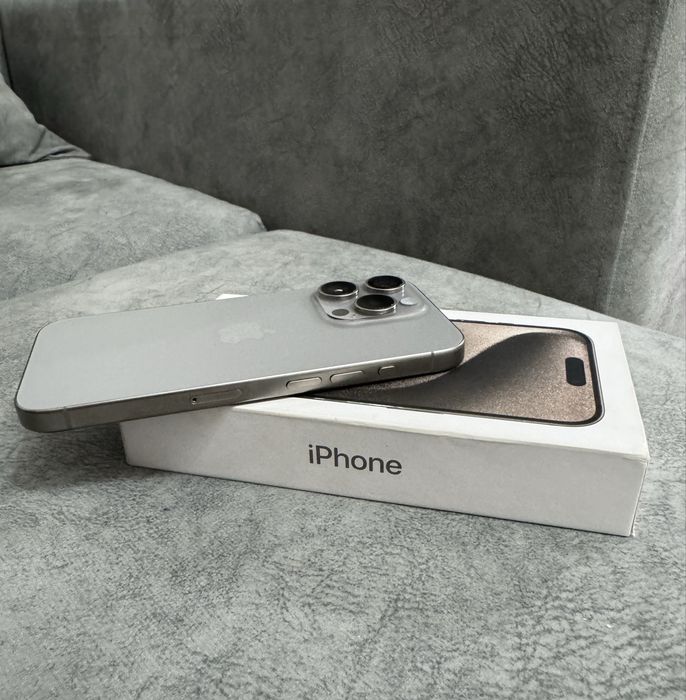 iPhone 15 pro 256gb
