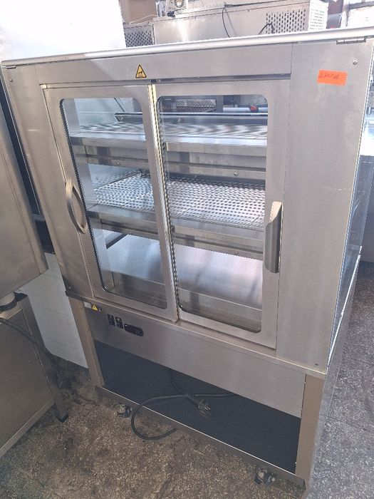 Топла витрина FRI-JADO