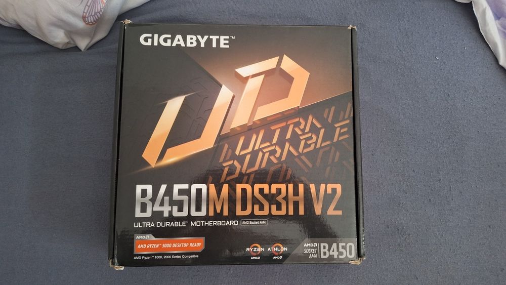 Pc gaming ryzen 5,3500x b450m-ds3h v2,rtx 3050 8 gb,32 gb ddr4