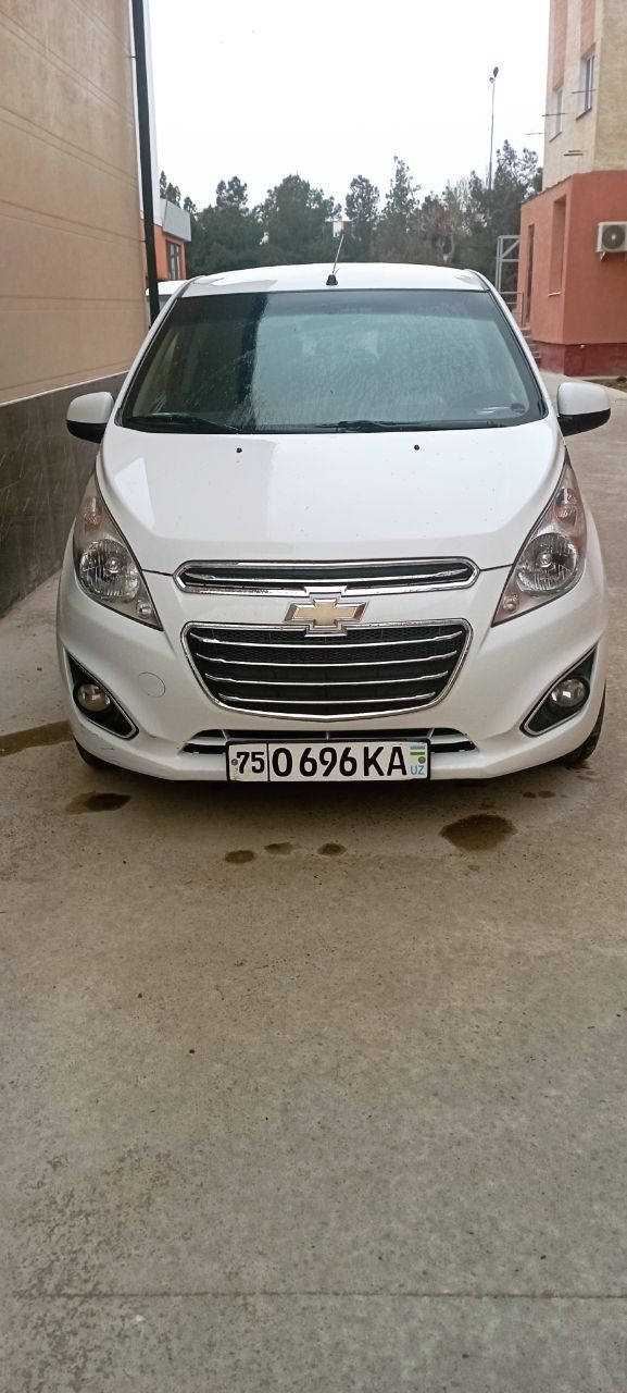 Chevrolet Spark sotiladi narxi 100 mln yana kelishamiz