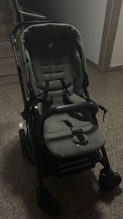 Vând cărucior joie Chrome 2 in 1 sport + landou
