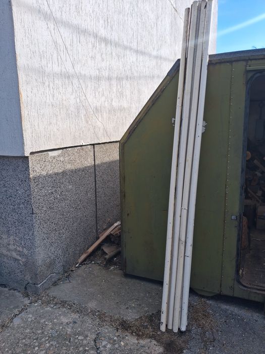 Дебелостенни тръби Осем броя  ф 40  2.5 метра