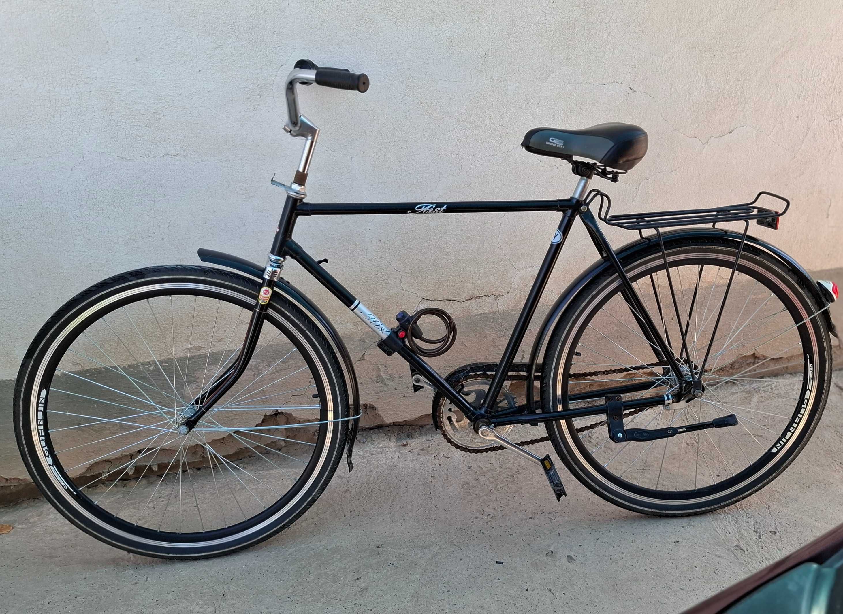 Velosiped sotiladi.