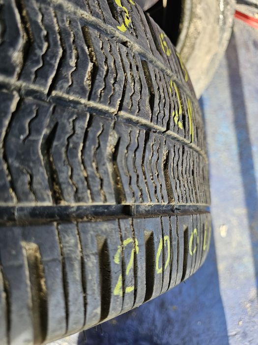 1x 235 65 16c m+s kumho allseason