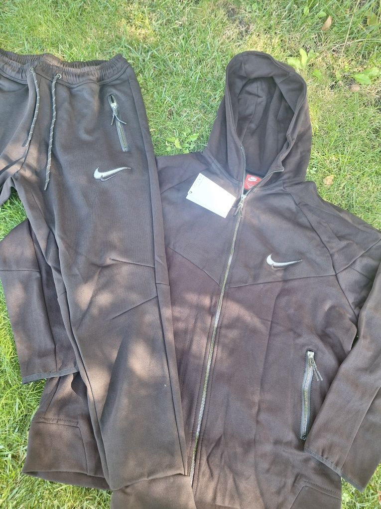Спортни екипи nike