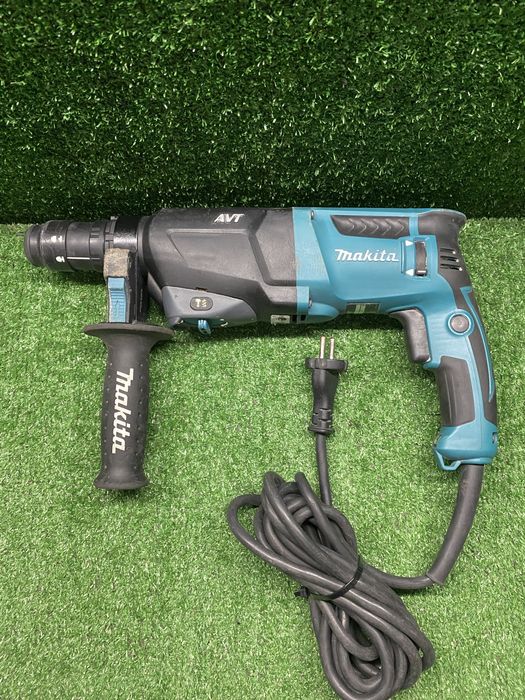 Перфоратор Makita HR2611FT