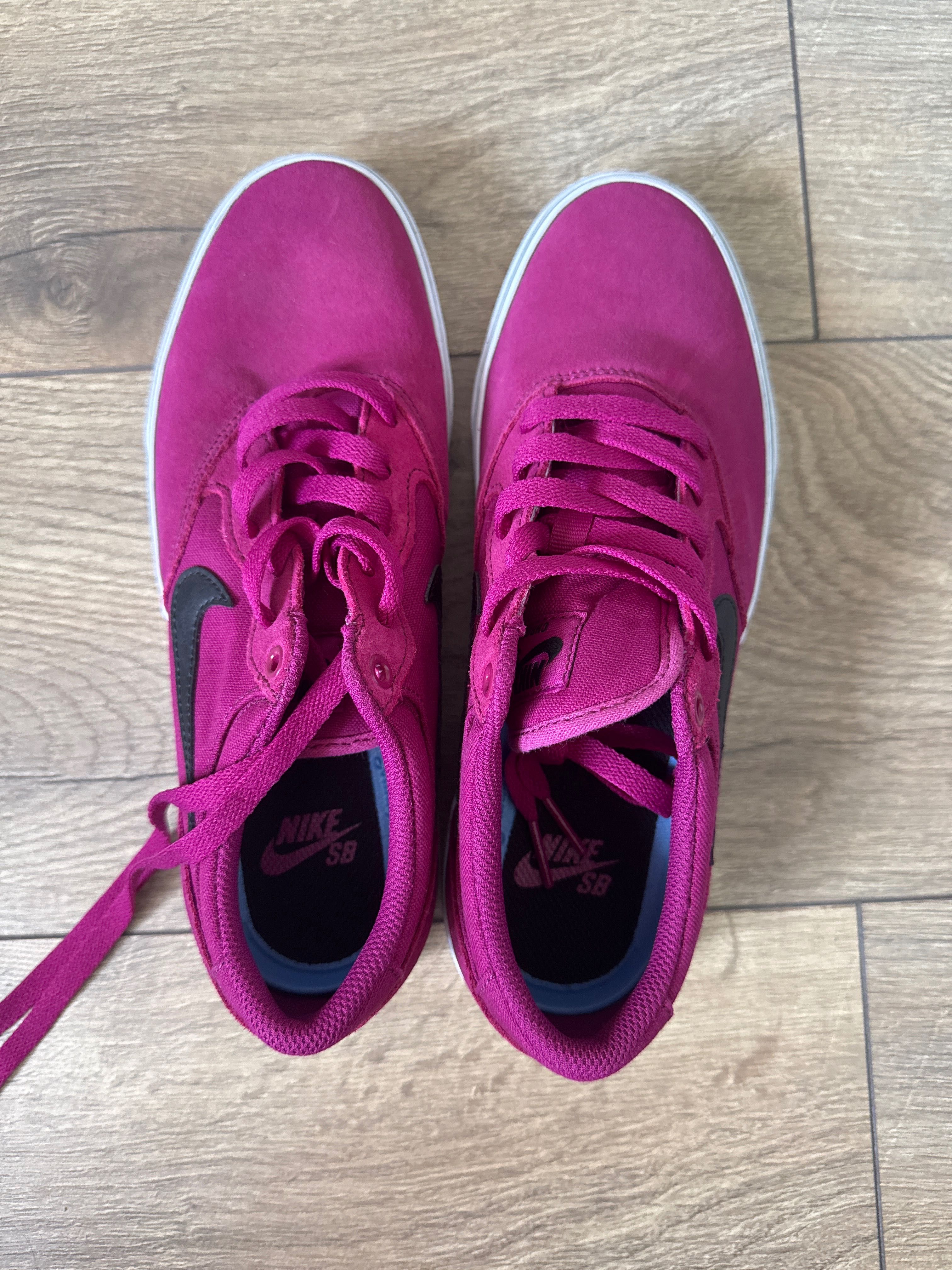 Nike SB Chron 2 Dynamic Berry