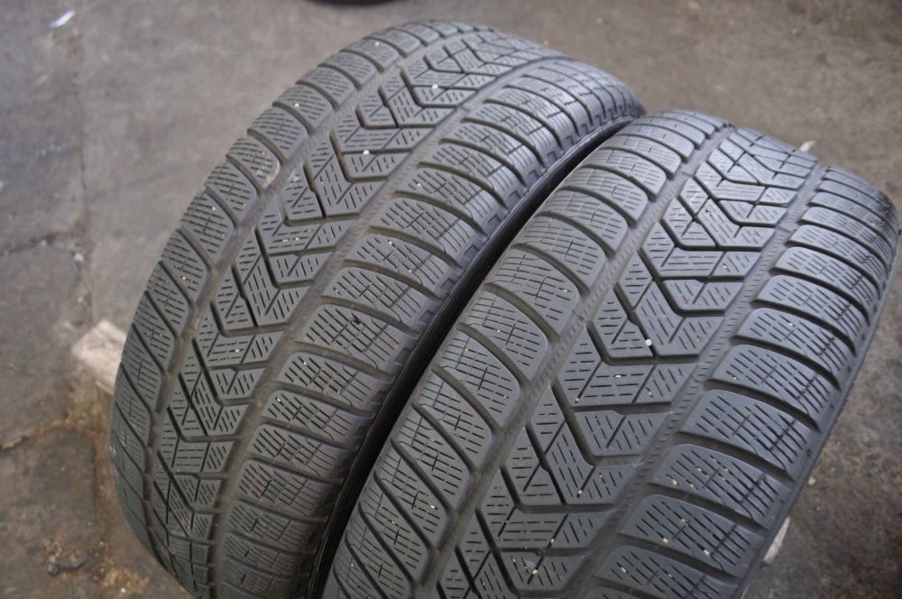 SET 2 Anvelope Iarna 235/55 R19 PIRELLI Scorpion Winter 101H - Runflat