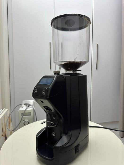Кофемолка Simonelli