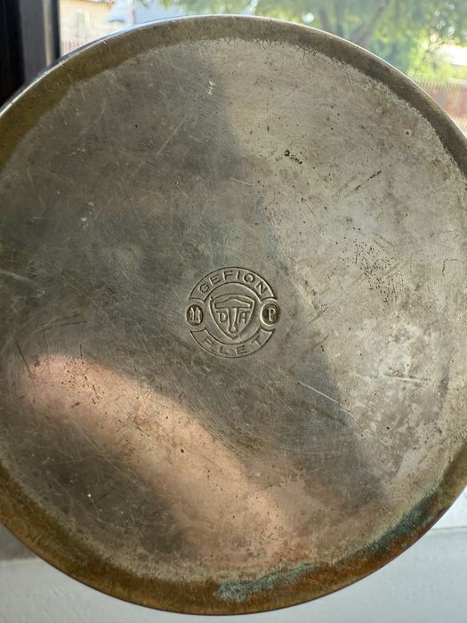 Vază / Cupă comemorativă gravată – început de secol XX (1902–1927)
